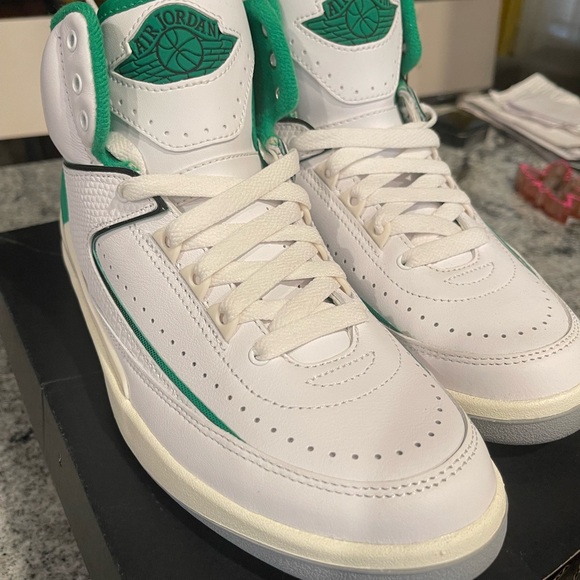 Jordan Other - Jordan 2s- Lucky Green